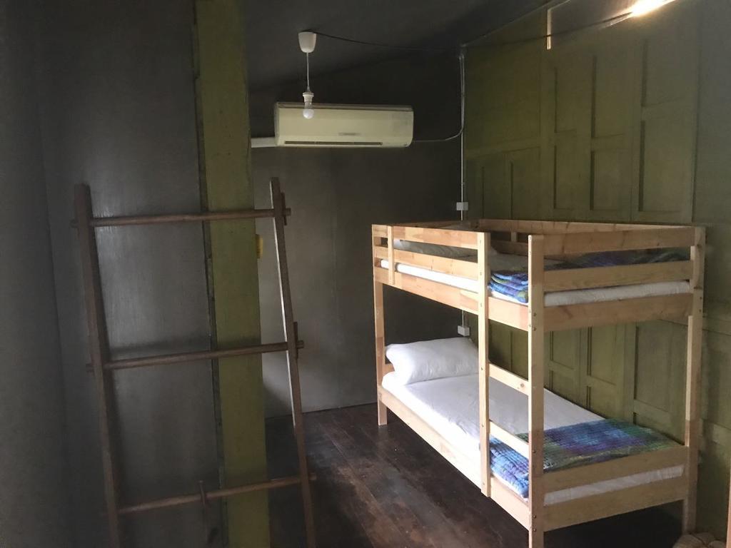 Pickbaan Hostel Lamphun Luaran gambar