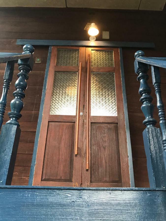 Pickbaan Hostel Lamphun Luaran gambar