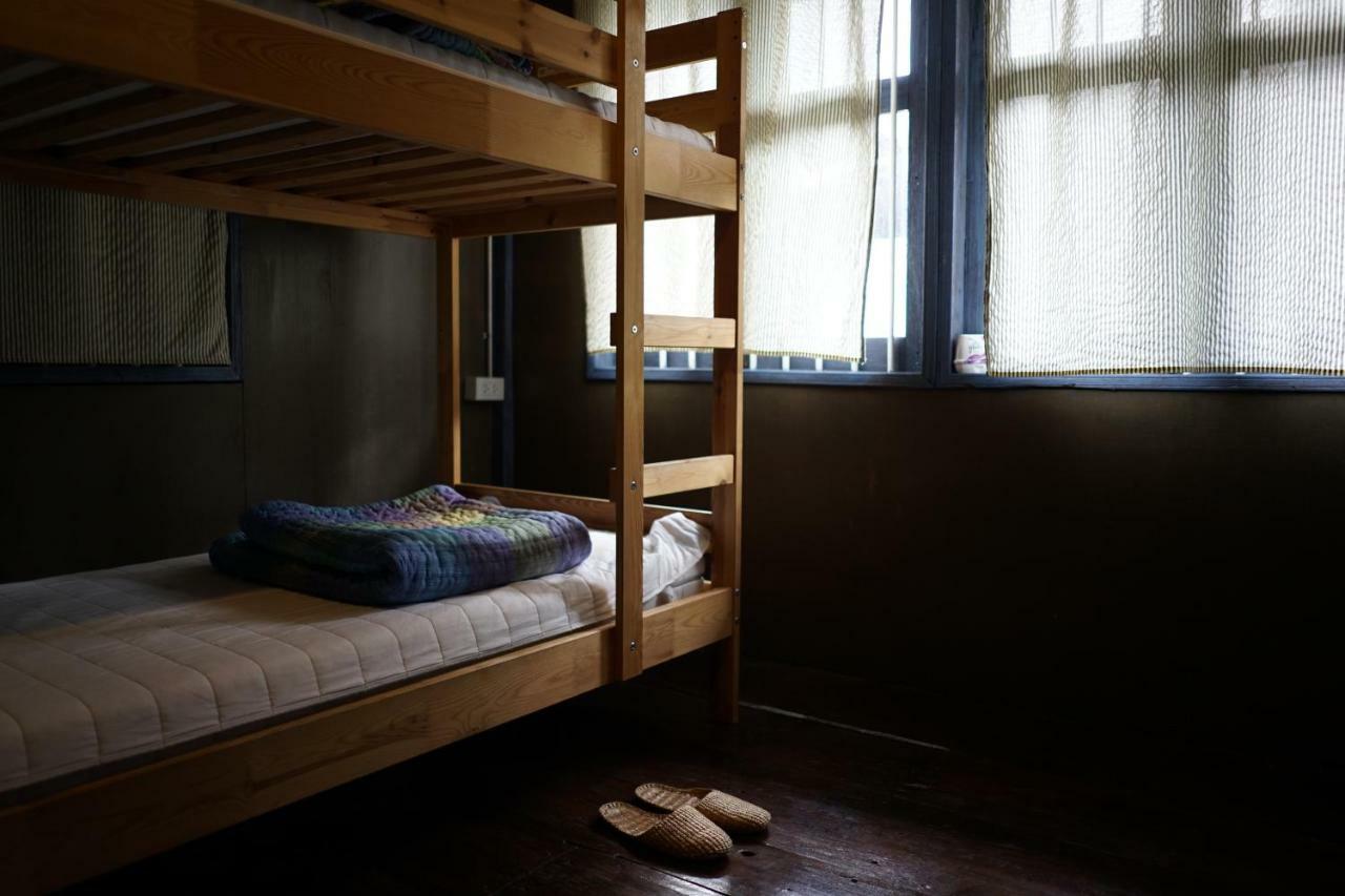 Pickbaan Hostel Lamphun Luaran gambar