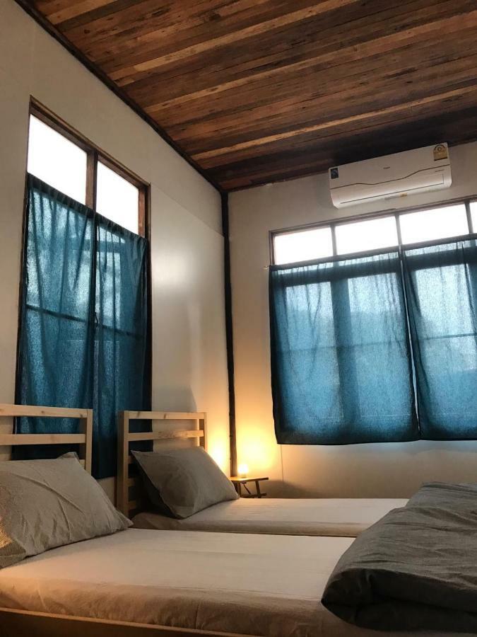 Pickbaan Hostel Lamphun Luaran gambar