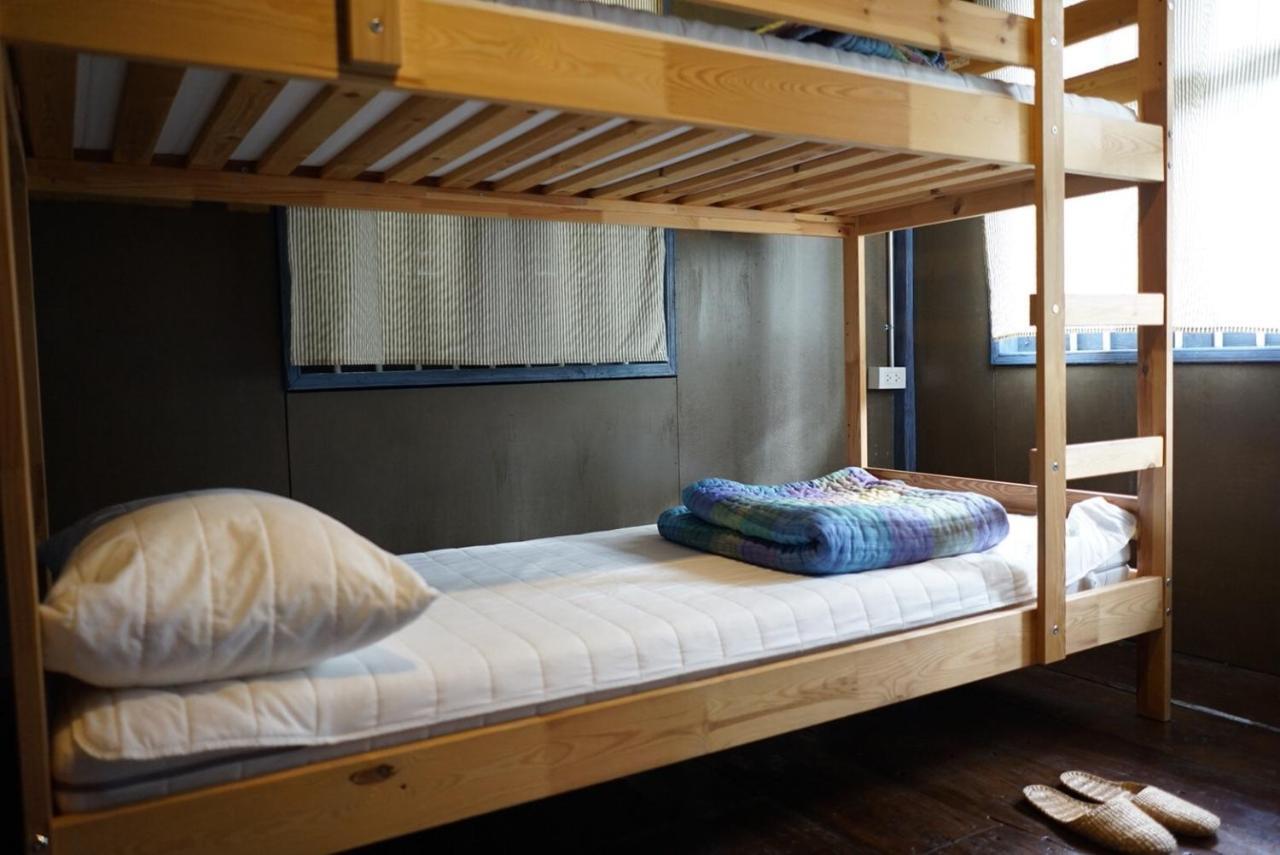 Pickbaan Hostel Lamphun Luaran gambar